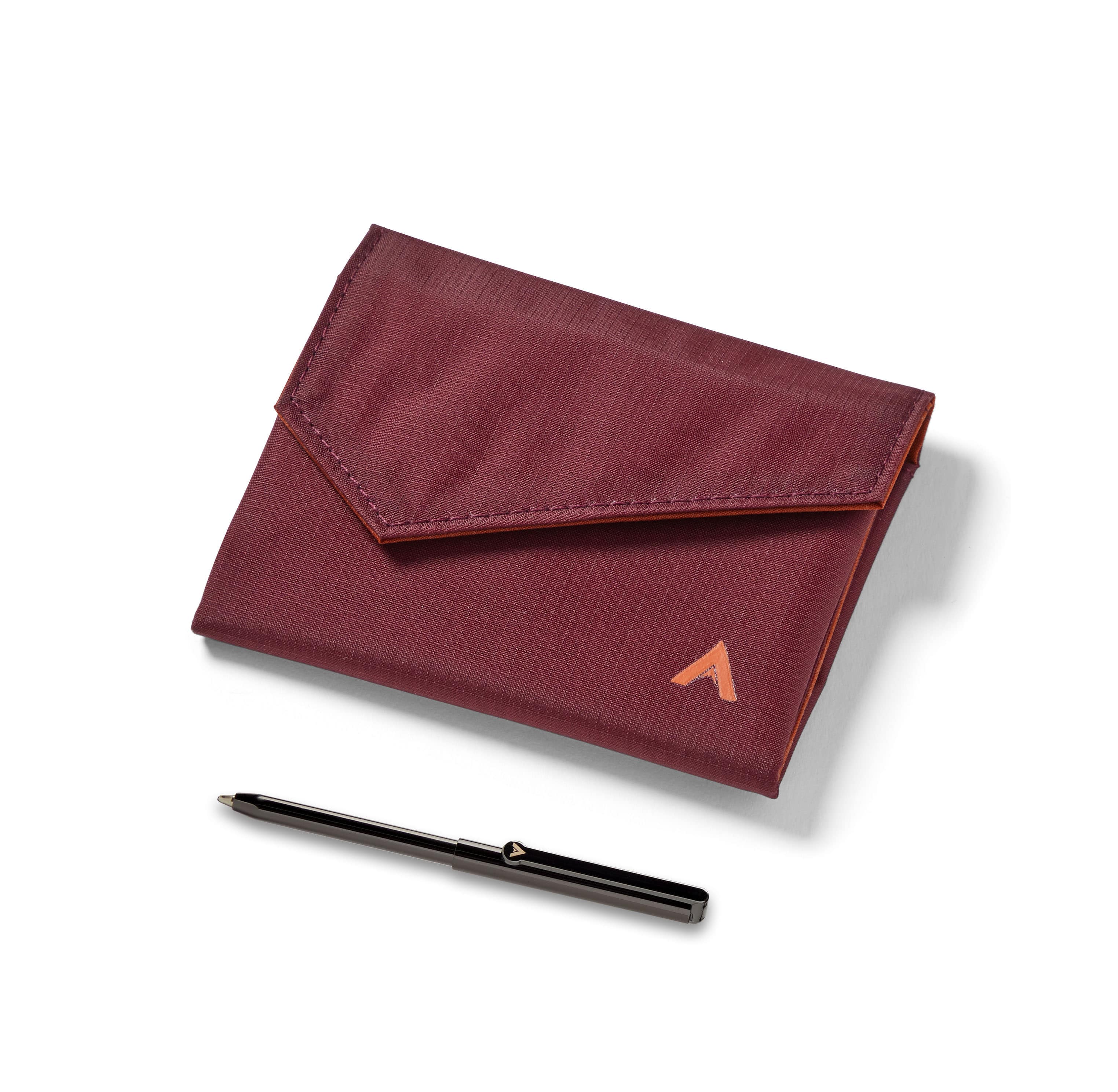 Allett Accordion Wallet with magnet - mulberry pen