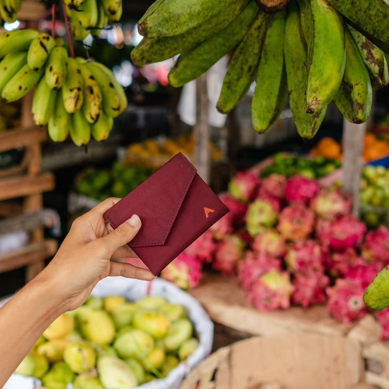 Allett Accordion Wallet in Nylon mulberry